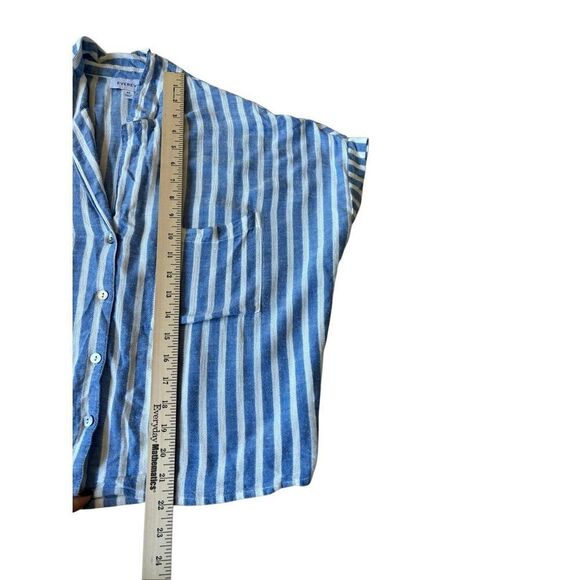 Evereve Libby Stripe Resort Linen Blend Shirt Top size XS Striped White Blue - Picture 5 of 7